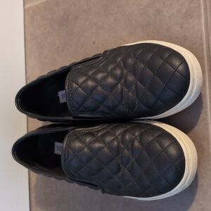 Steve Madden Slip On